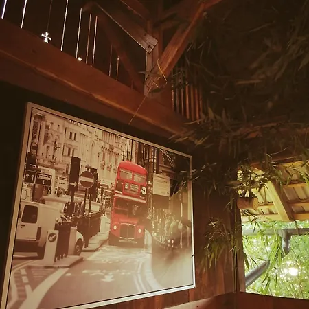 Hostel Nomads Glamp Bled