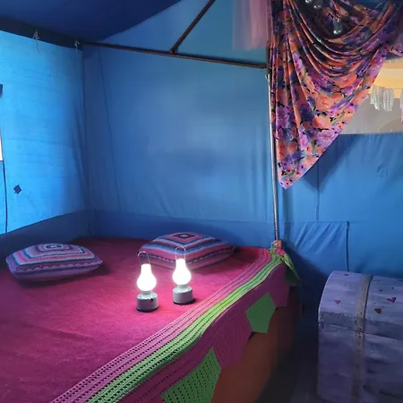Nomads Glamp