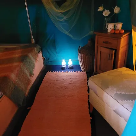 Nomads Glamp Hostel Bled